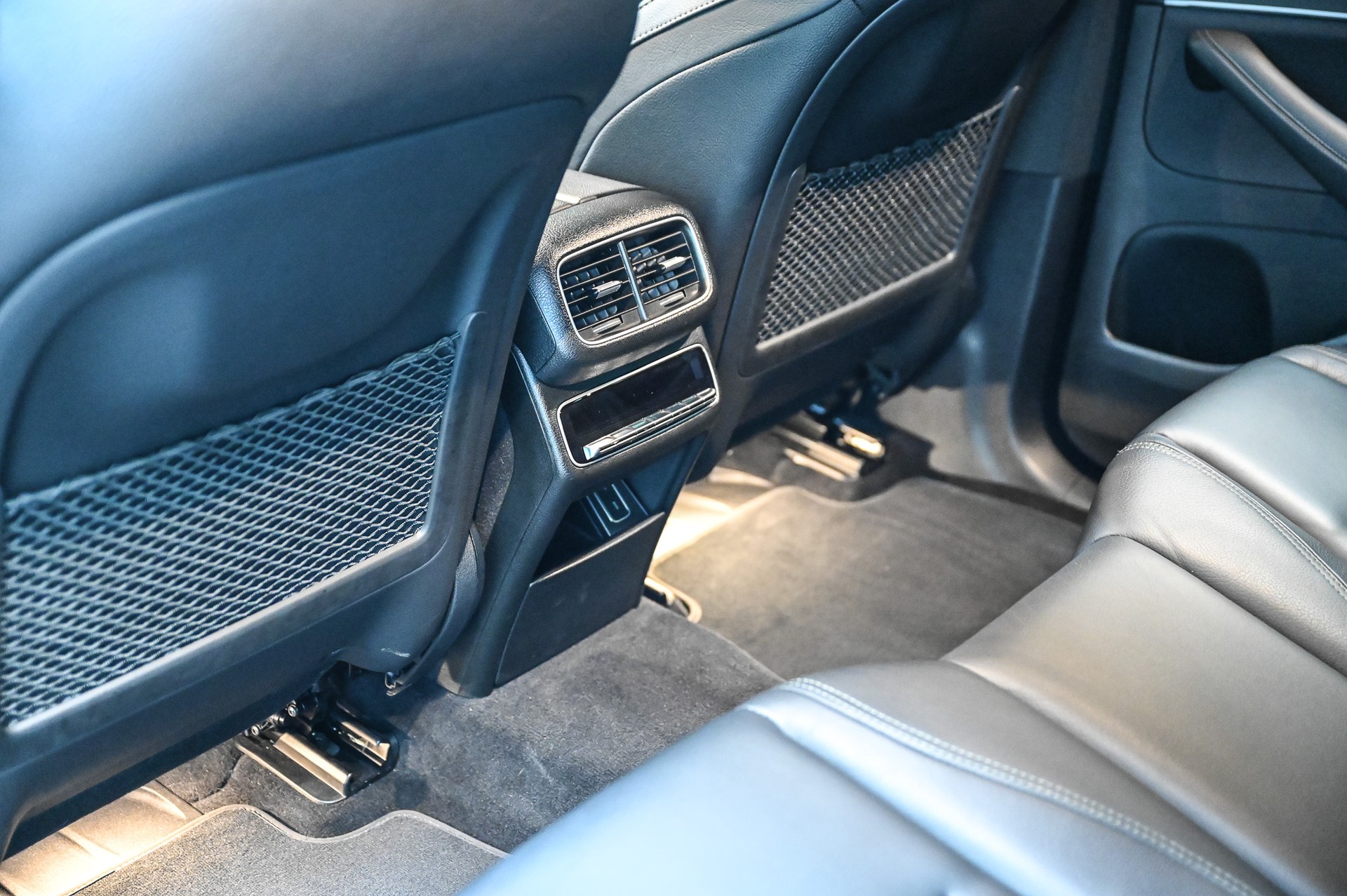 MERCEDES-BENZ GLE 400 d AMG Line 4matic-image-20