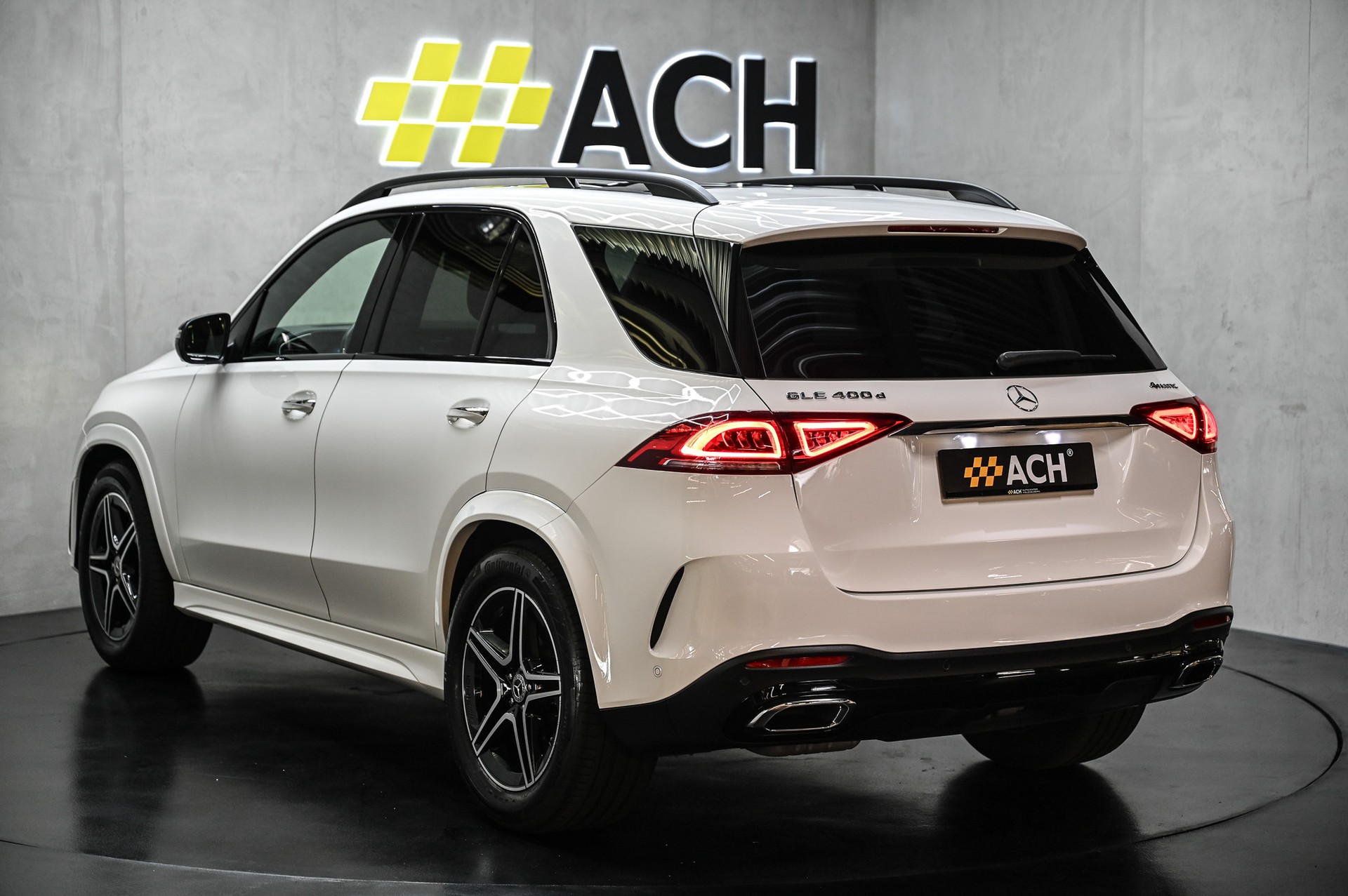 MERCEDES-BENZ GLE 400 d AMG Line 4matic-image-6