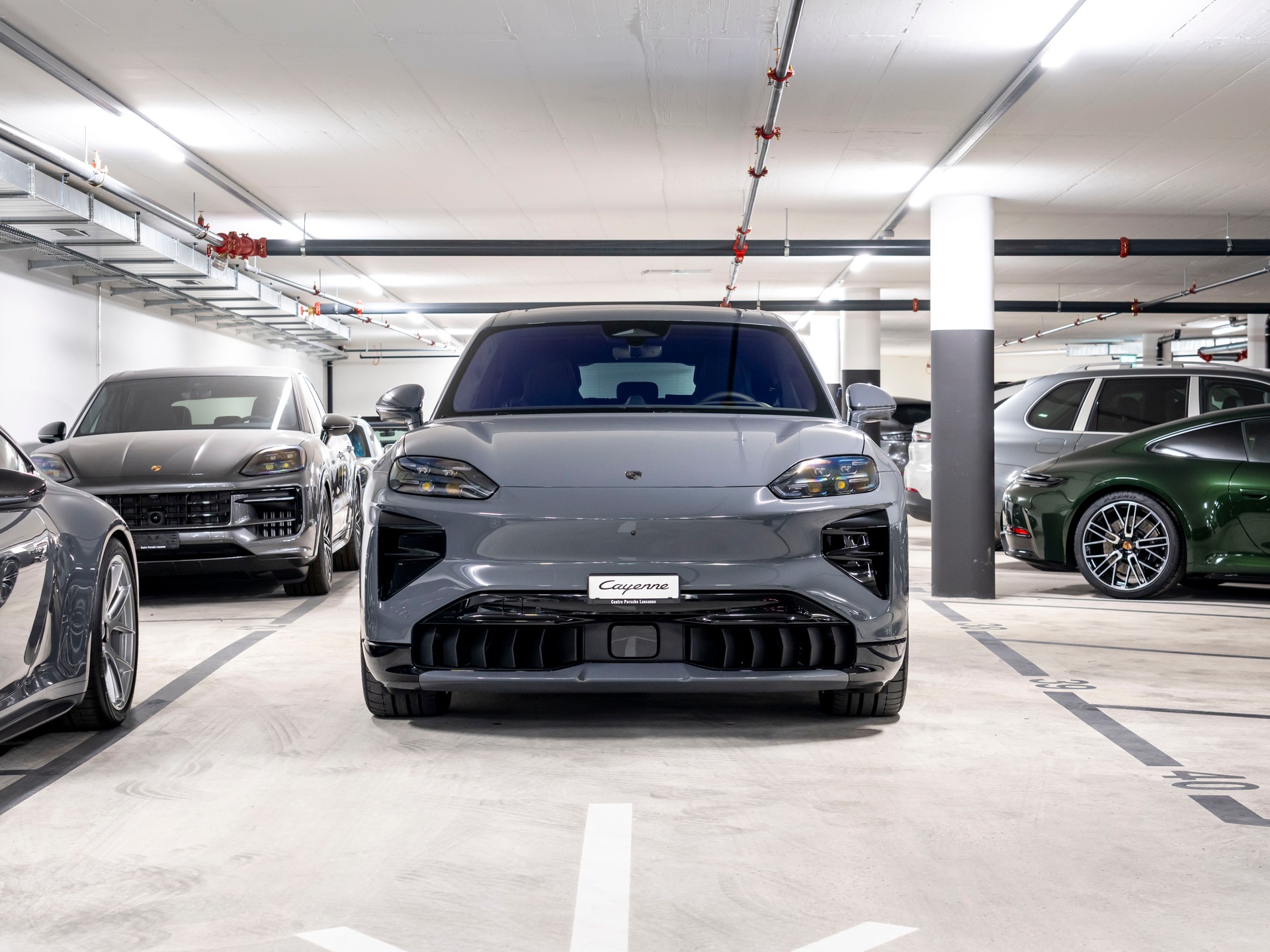 PORSCHE Cayenne Turbo Electric 113 kWh-image-3