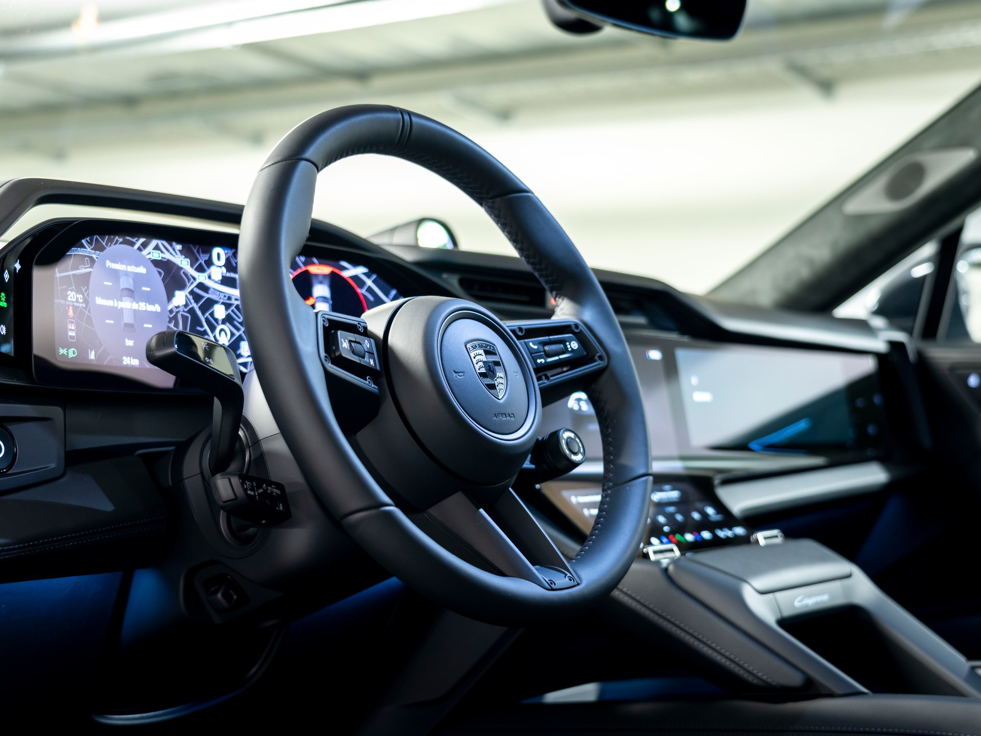 PORSCHE Cayenne Turbo Electric 113 kWh-image-15