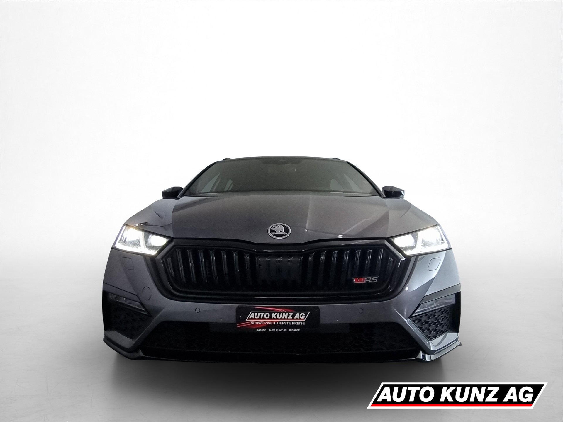 SKODA Octavia Combi 2.0 TSI DSG RS-image-1