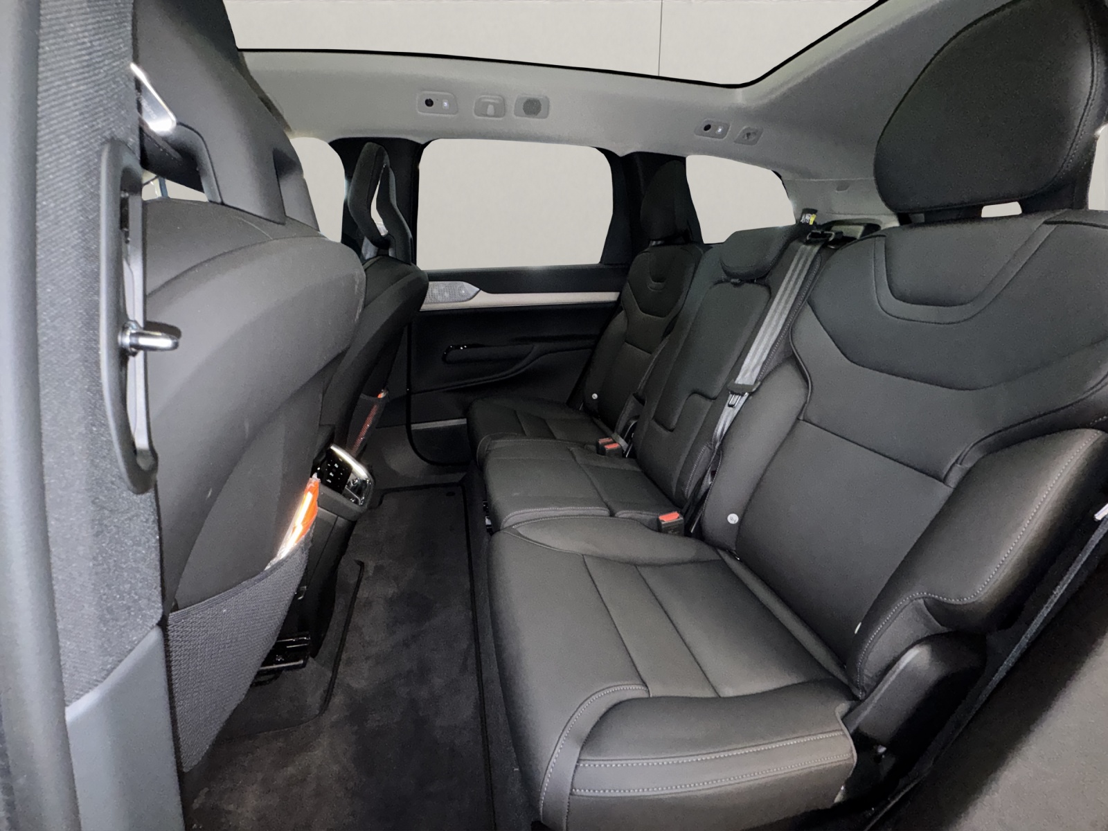 VOLVO EX90 Twin Performance Ultra AWD-image-10