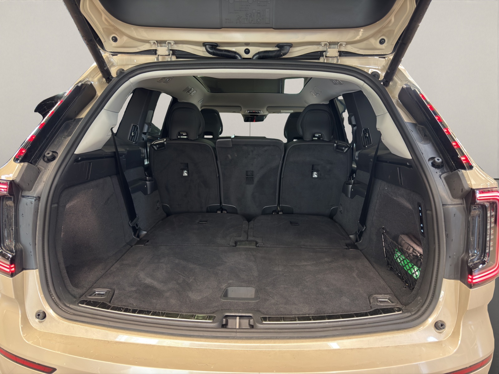 VOLVO EX90 Twin Performance Ultra AWD-image-15