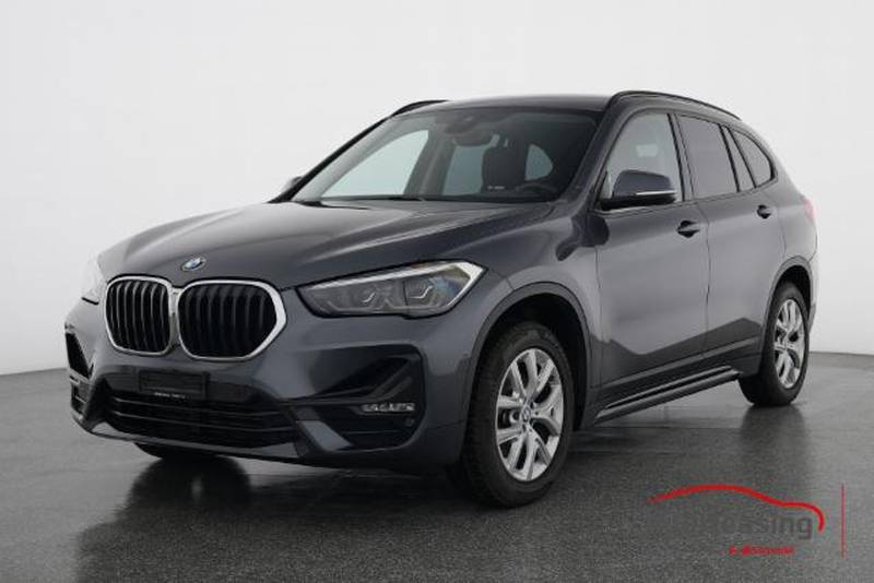 BMW X1 xDrive 18d Sport Line Steptronic-image-0