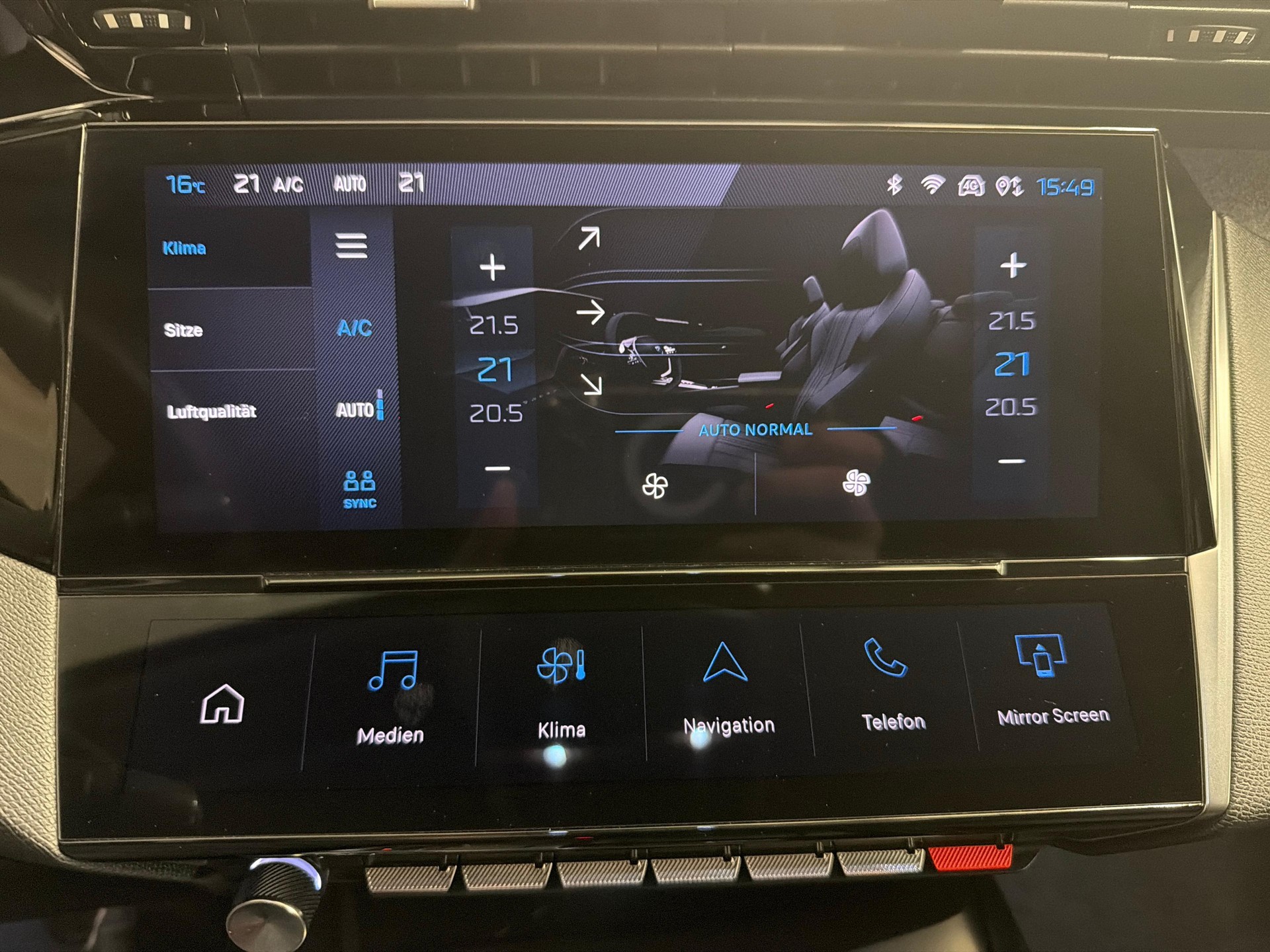 PEUGEOT 308 SW 1.5 BlueHDi Allure Pack-image-16