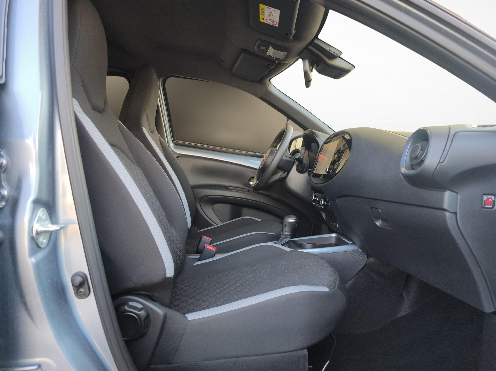 TOYOTA Aygo X 1.0 VVT-i Trend-image-8