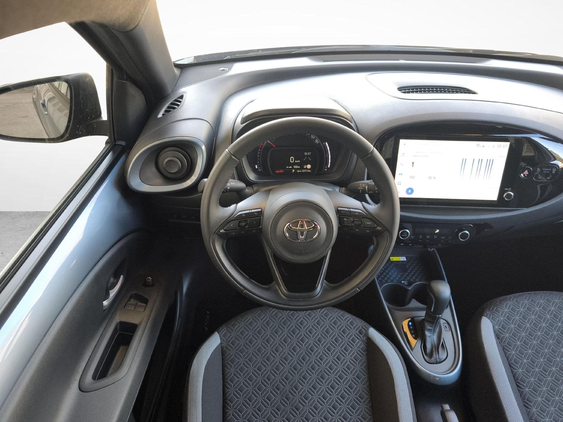 TOYOTA Aygo X 1.0 VVT-i Trend-image-2
