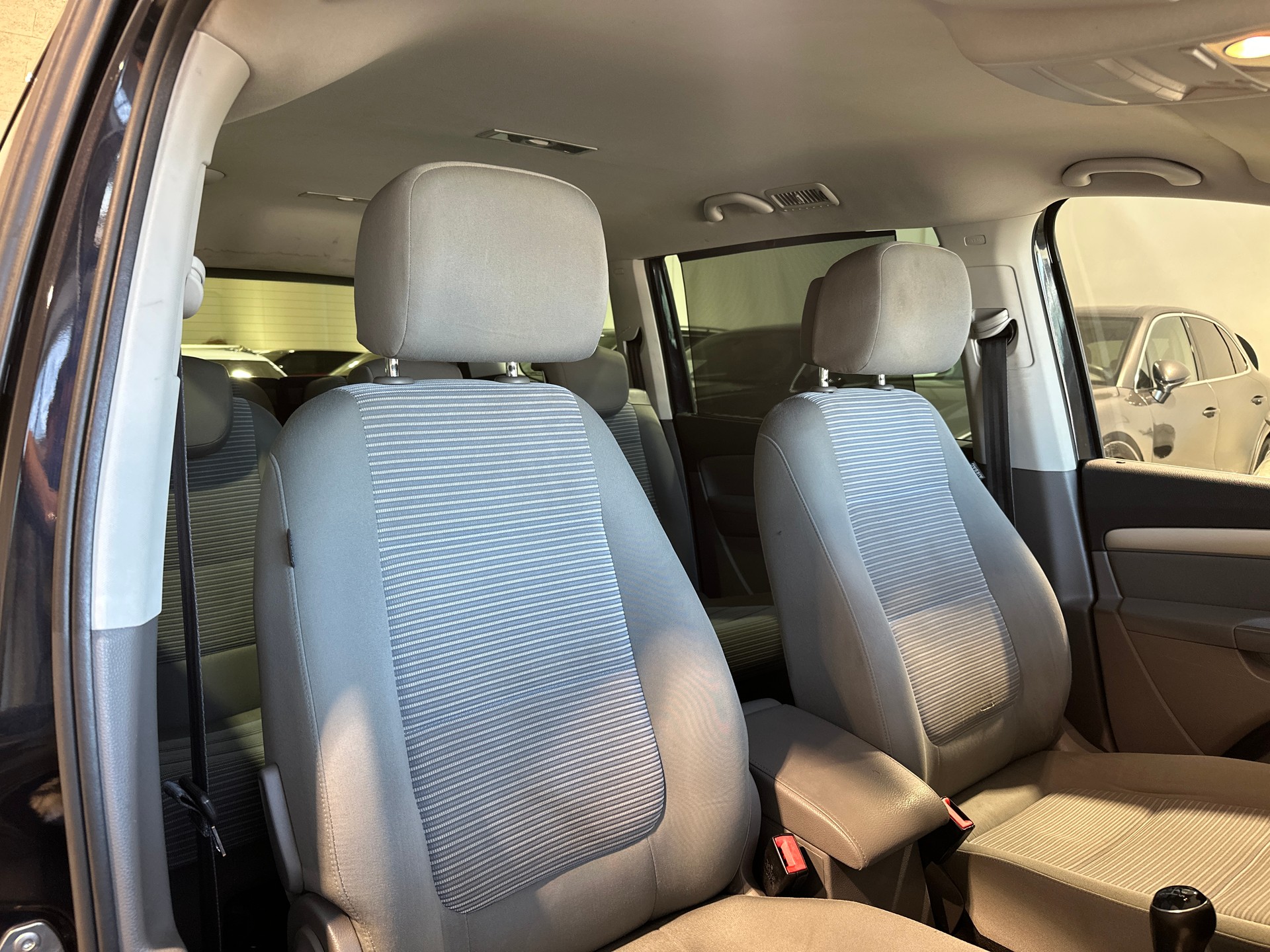 SEAT Alhambra 2.0 TDI E_Ecomotive Style Viva-image-12
