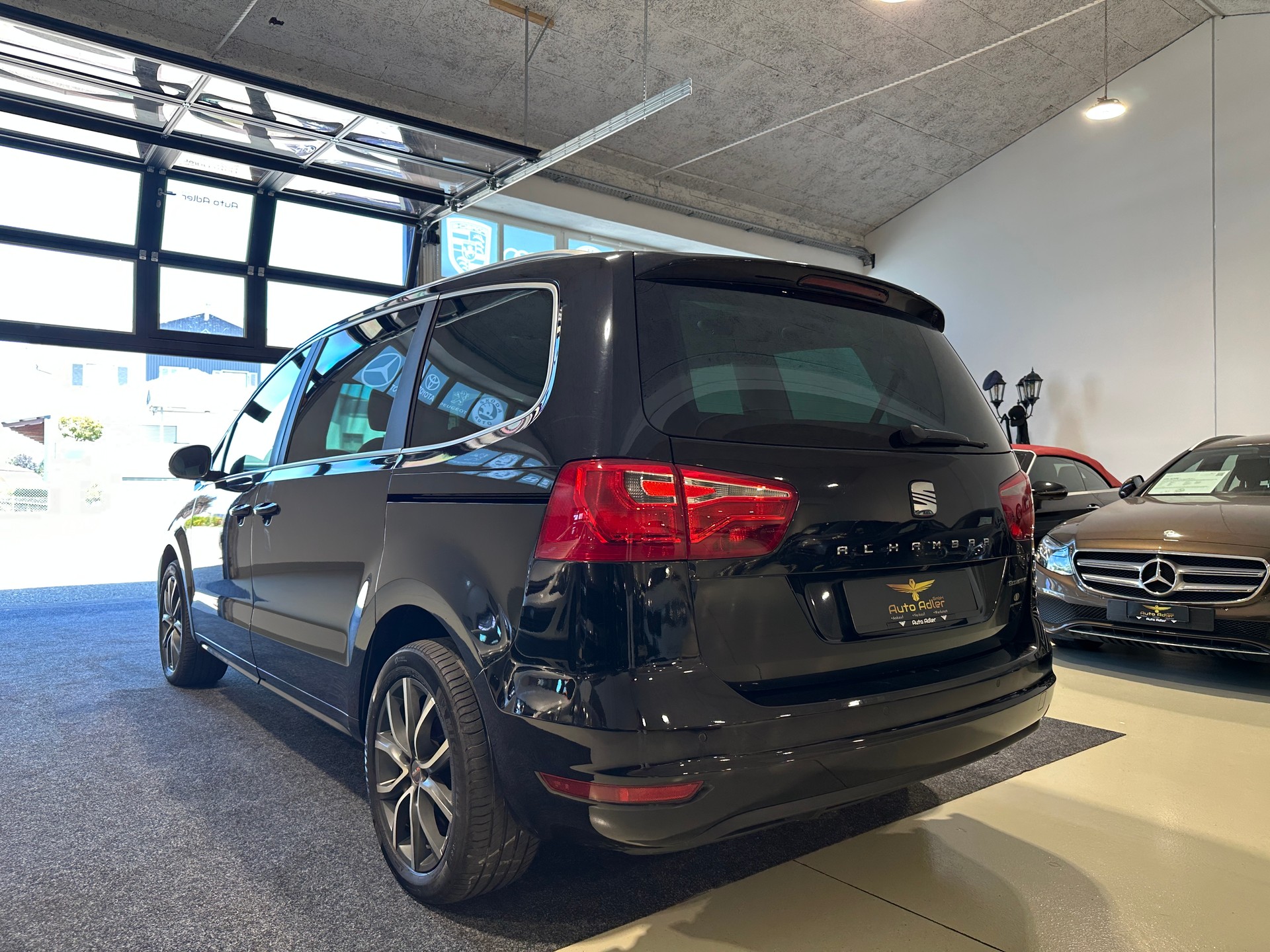 SEAT Alhambra 2.0 TDI E_Ecomotive Style Viva-image-5