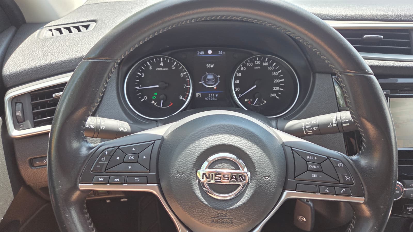 NISSAN Qashqai 1.3 DIG-T acenta DCT-image-12