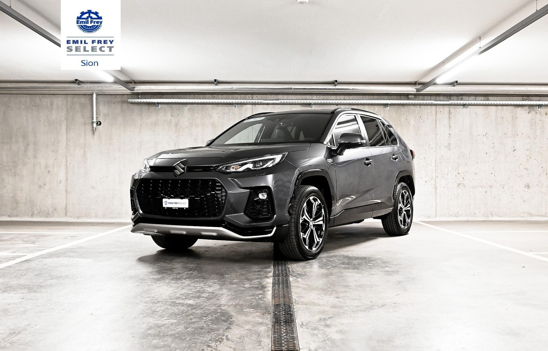 SUZUKI Across 2.5 PHEV Compact Top 4x4-image-0