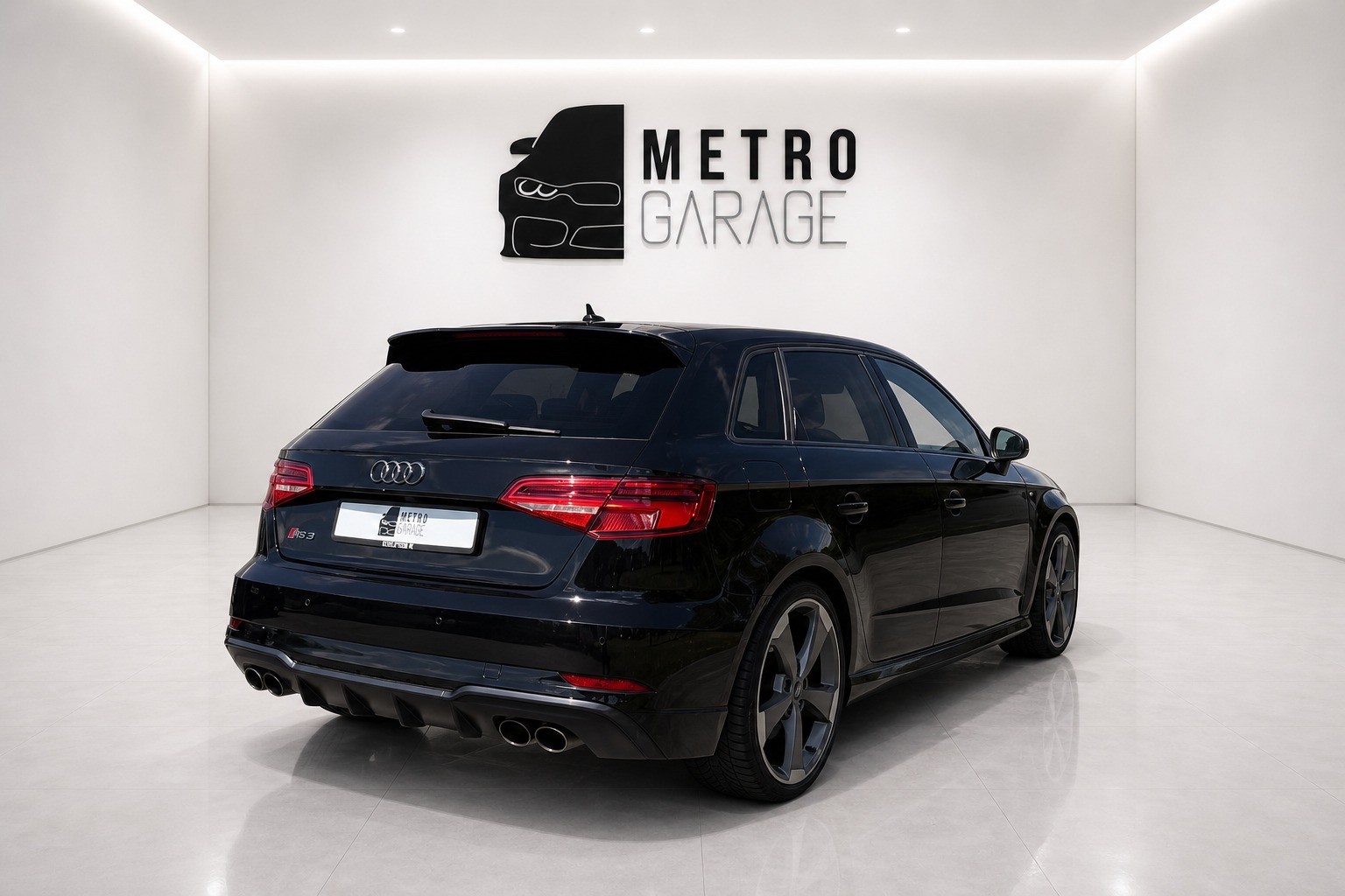 AUDI S3 Sportback 2.0 TFSI quattro S-tronic-image-4