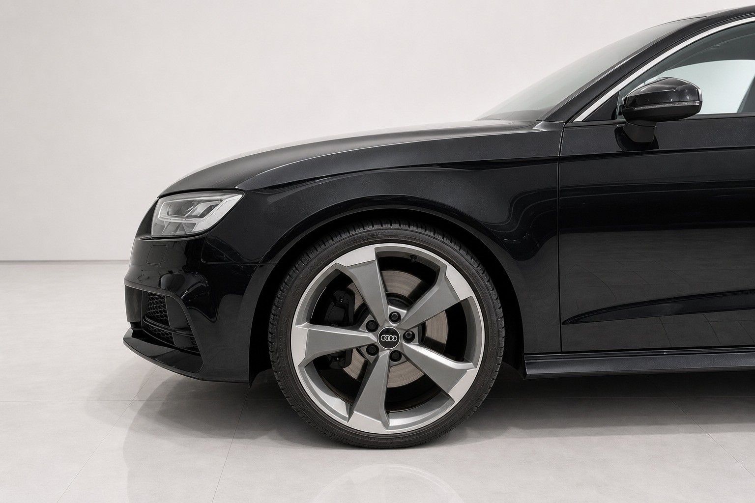AUDI S3 Sportback 2.0 TFSI quattro S-tronic-image-8