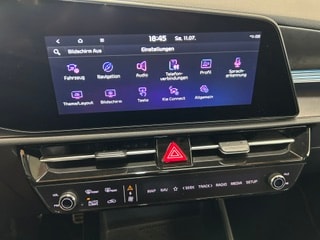 KIA Niro 1.6GDi Plug-in Hybrid Style DCT-image-11
