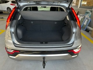KIA Niro 1.6GDi Plug-in Hybrid Style DCT-image-3