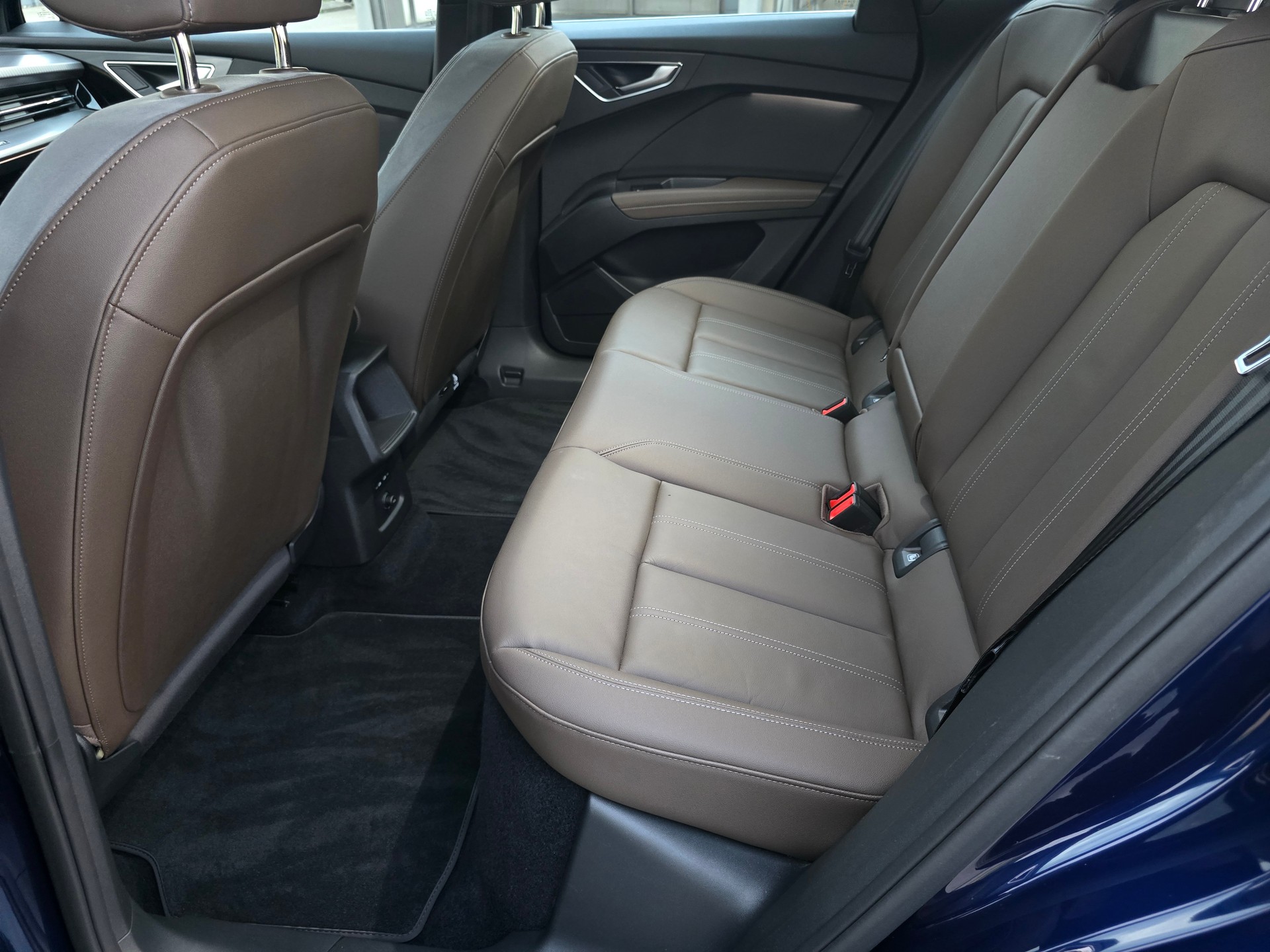 AUDI Q4 e-tron 45 *TOP-ZUSTAND*Frsch ab MFK"Wärmepumpe**-image-7