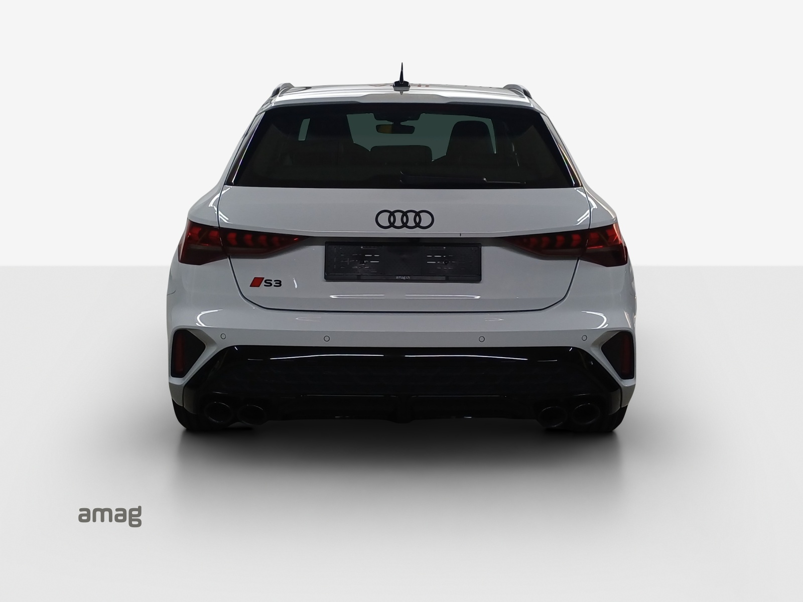 AUDI S3 Sportback TFSI quattro S-tronic-image-3
