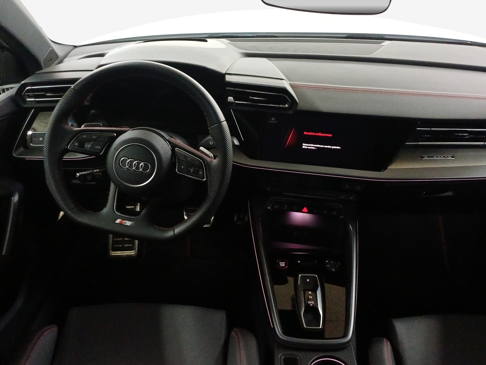 AUDI S3 Sportback TFSI quattro S-tronic-image-8