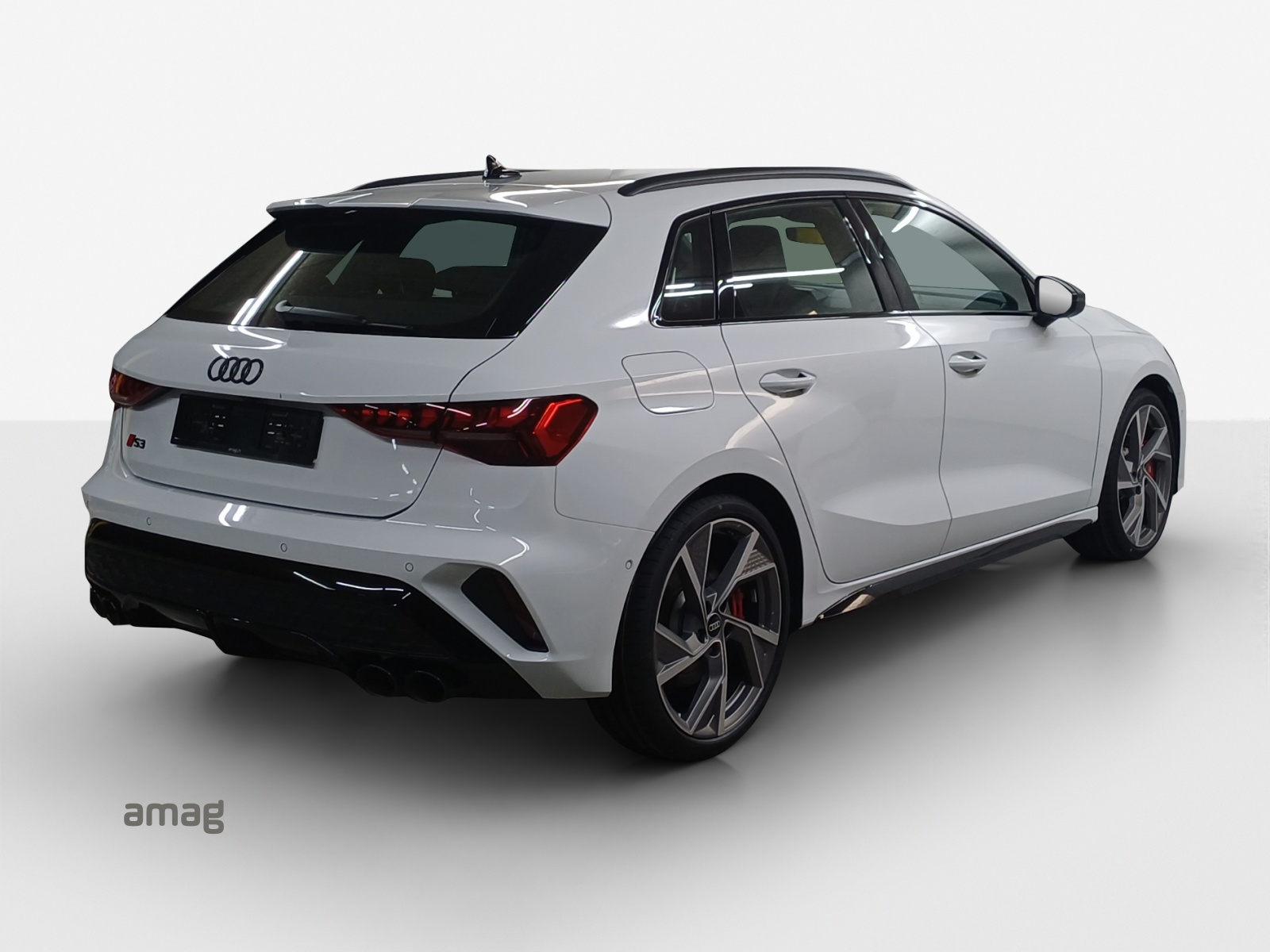 AUDI S3 Sportback TFSI quattro S-tronic-image-4