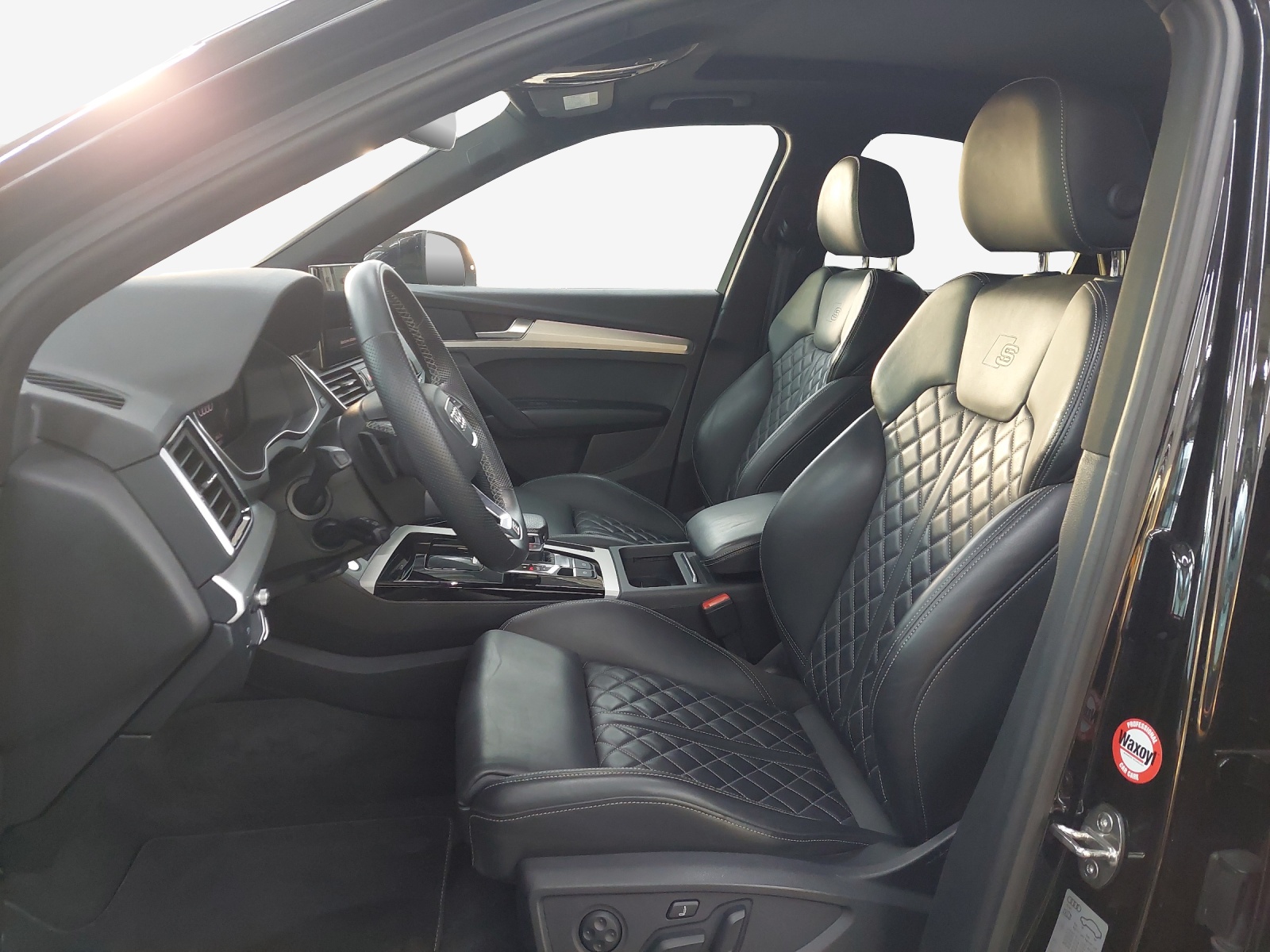 AUDI Q5 Sportback 50 TFSI e PHEV Black Edition quattro S-tronic-image-7