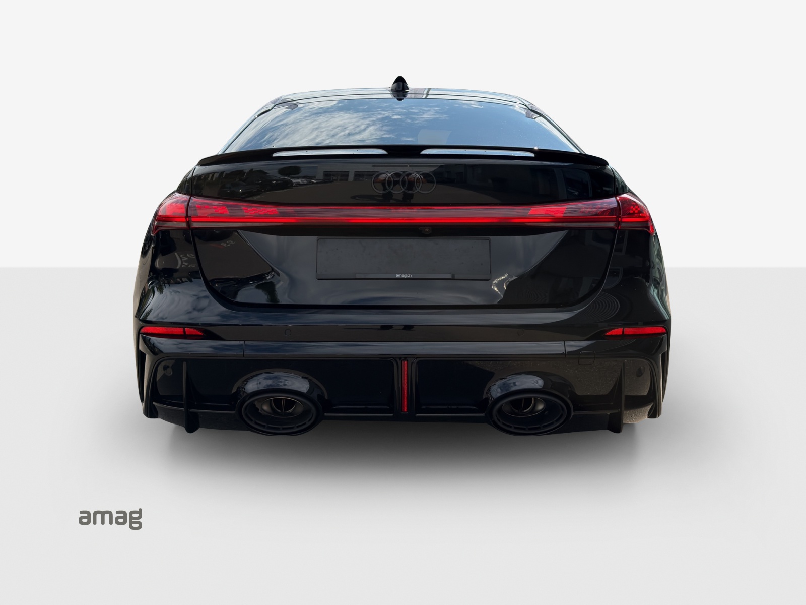 AUDI RS 5 Limousine TFSI 470 kW Tiptronic quattro-showroom-element-3