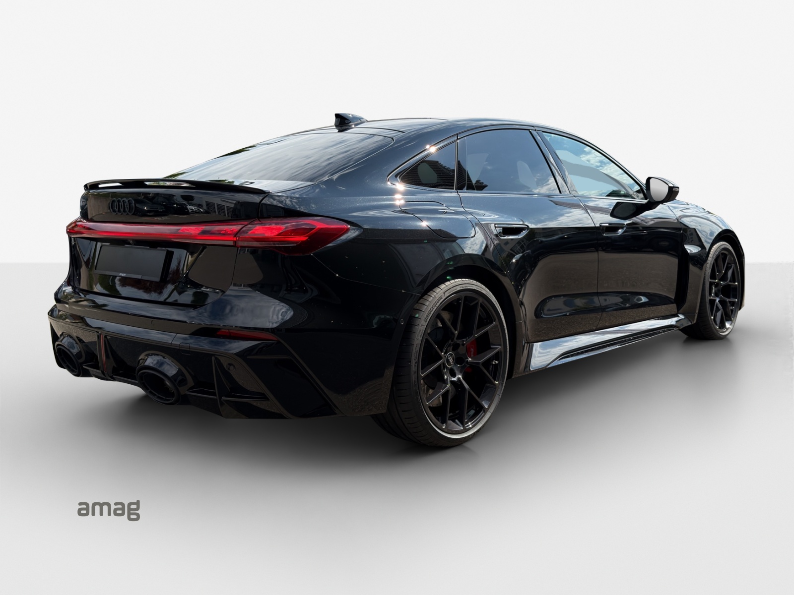 AUDI RS 5 Limousine TFSI 470 kW Tiptronic quattro-image-4