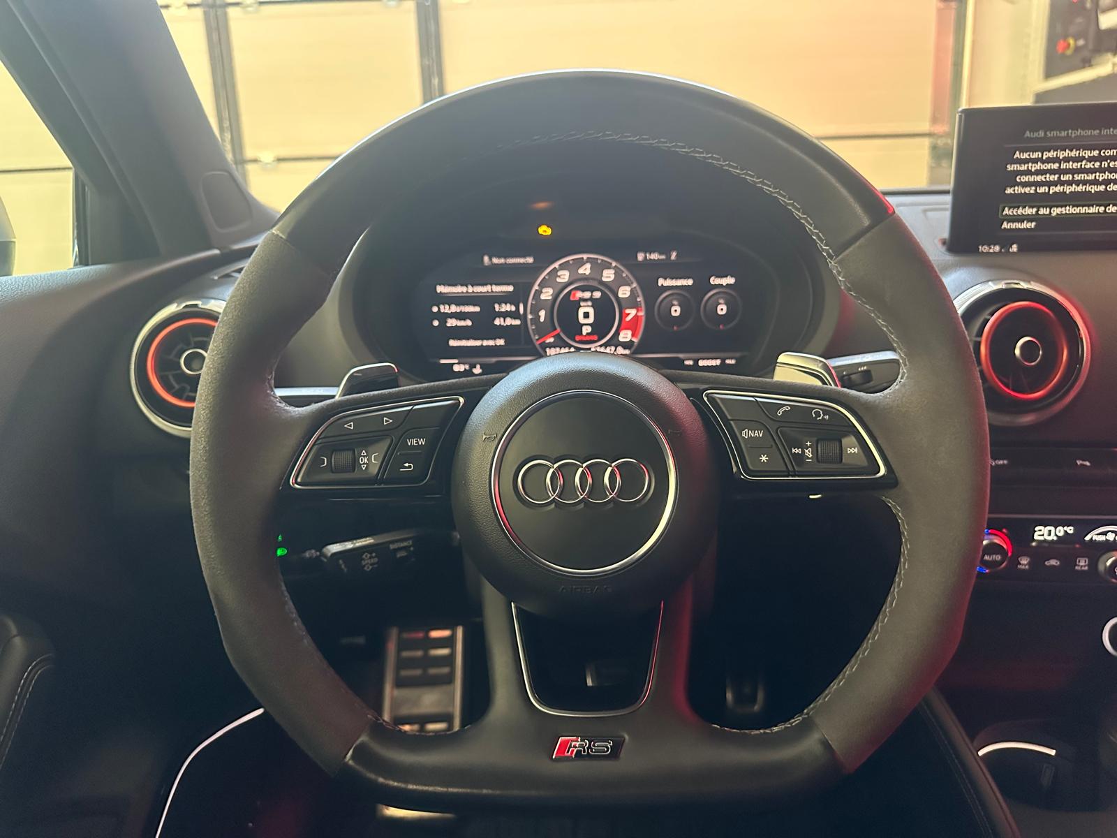 AUDI RS3 Sportback 2.5 TSI quattro S-tronic-image-17
