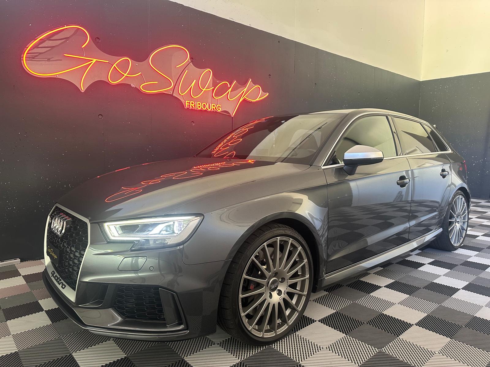AUDI RS3 Sportback 2.5 TSI quattro S-tronic-image-0