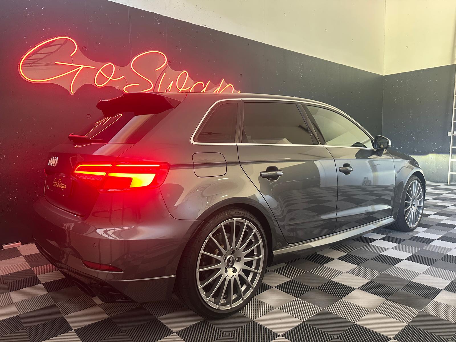 AUDI RS3 Sportback 2.5 TSI quattro S-tronic-image-5