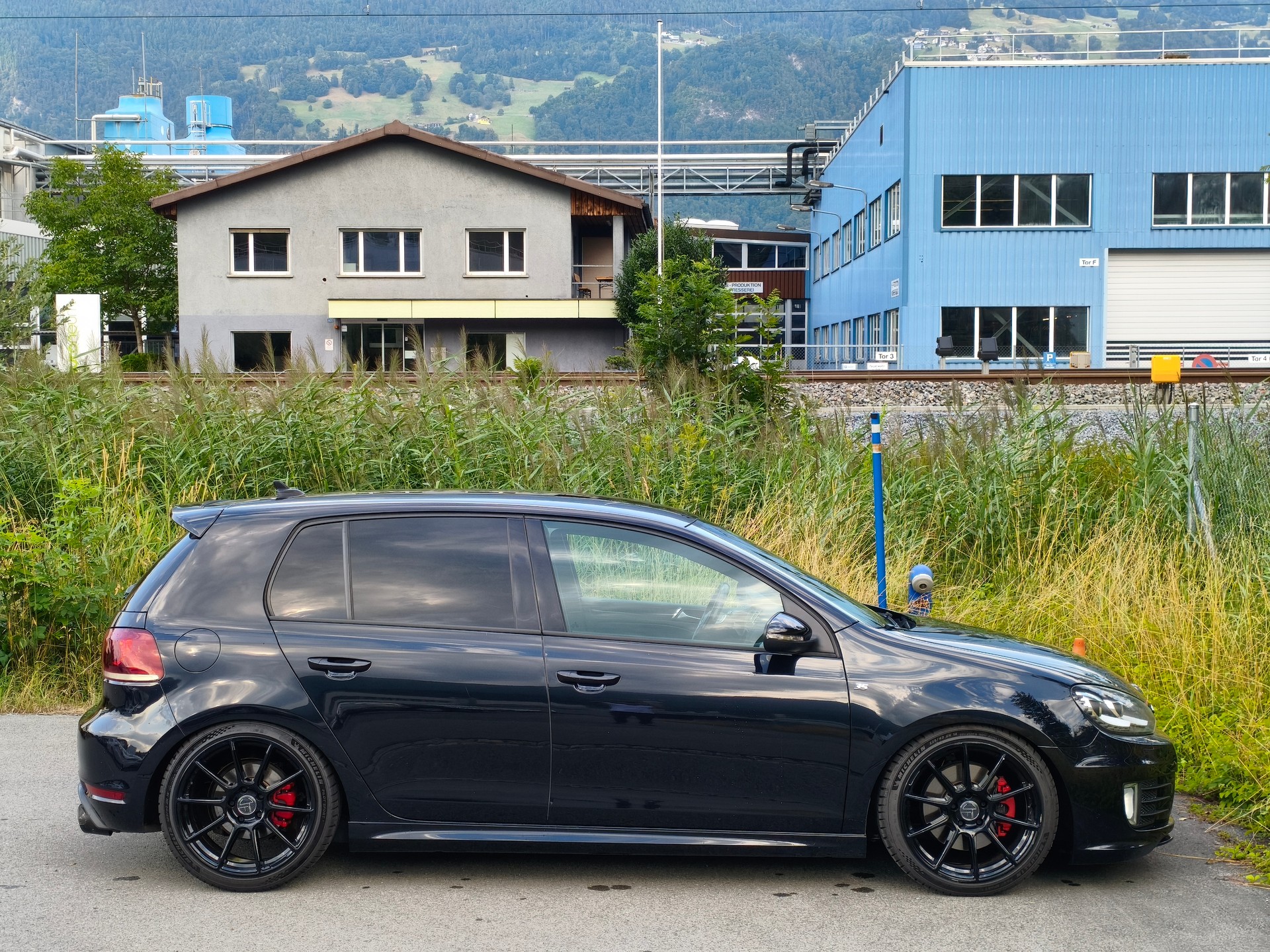 VW Golf 2.0 TSI GTI Edition 35-image-4
