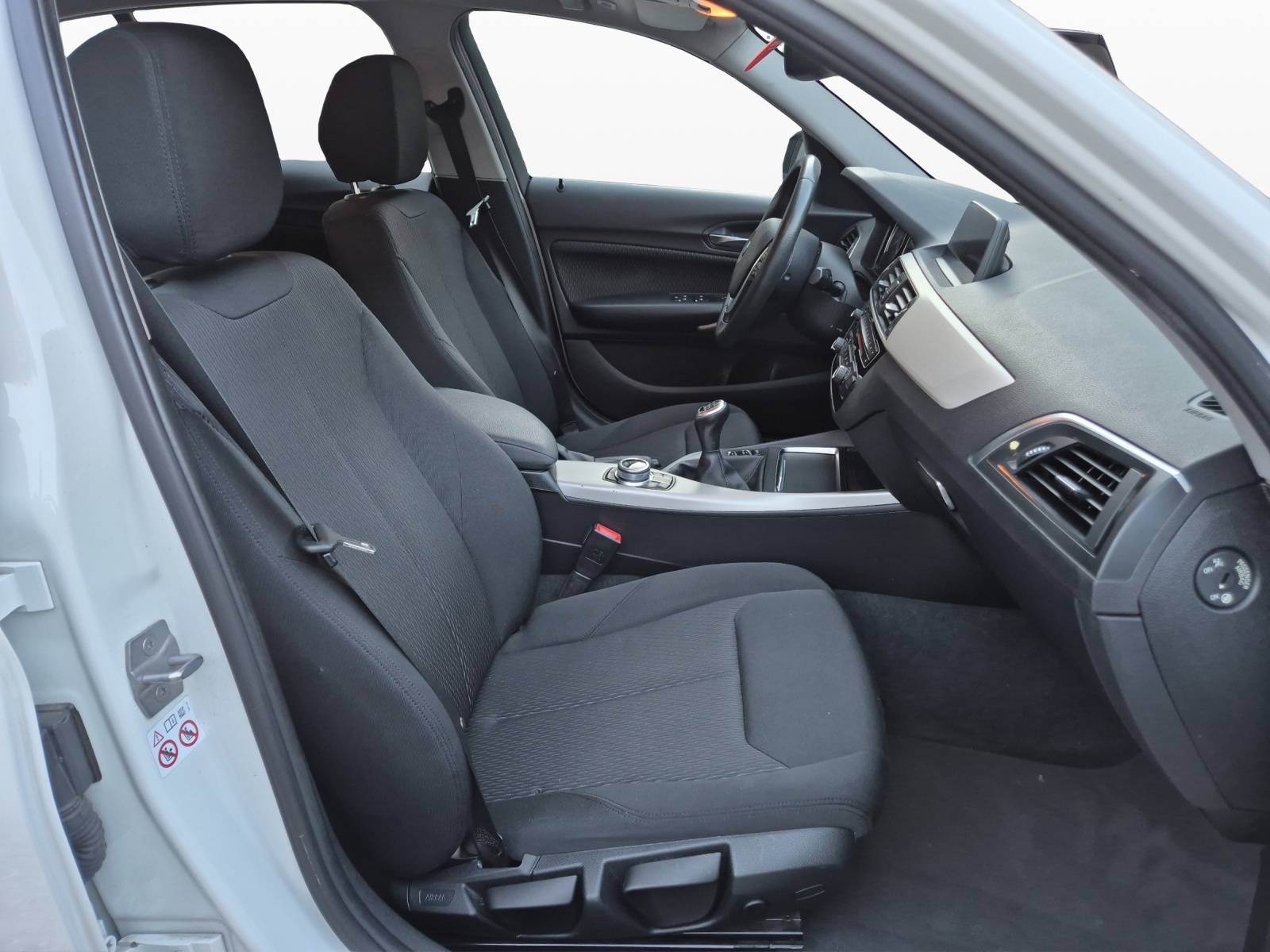 BMW 116i Business-image-15