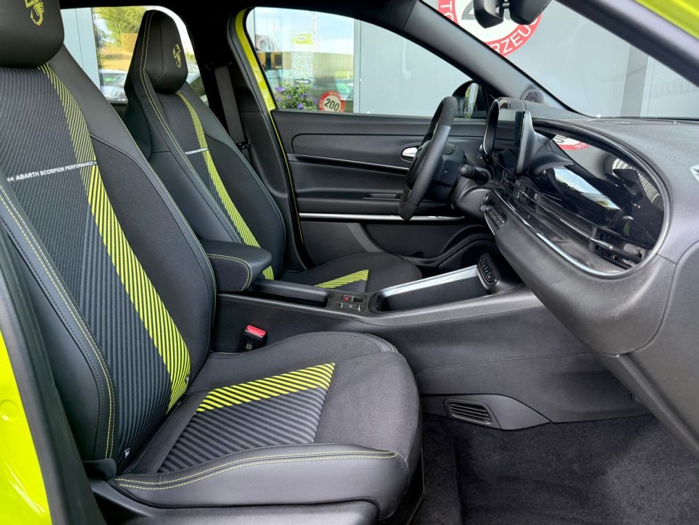FIAT Abarth 600e Turismo-image-9