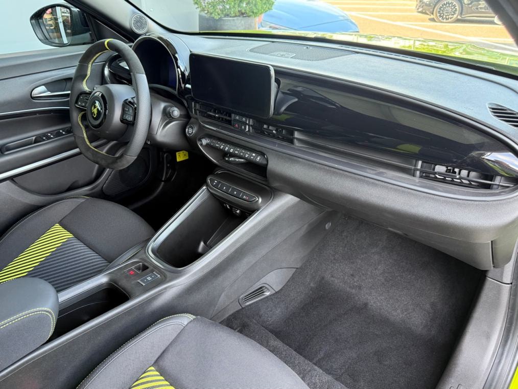 FIAT Abarth 600e Turismo-image-8