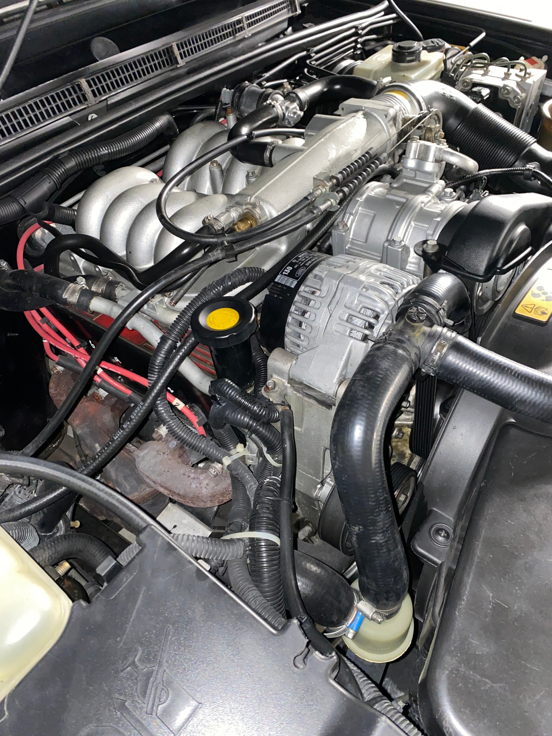 LAND ROVER 4.0 V8 ES-image-4
