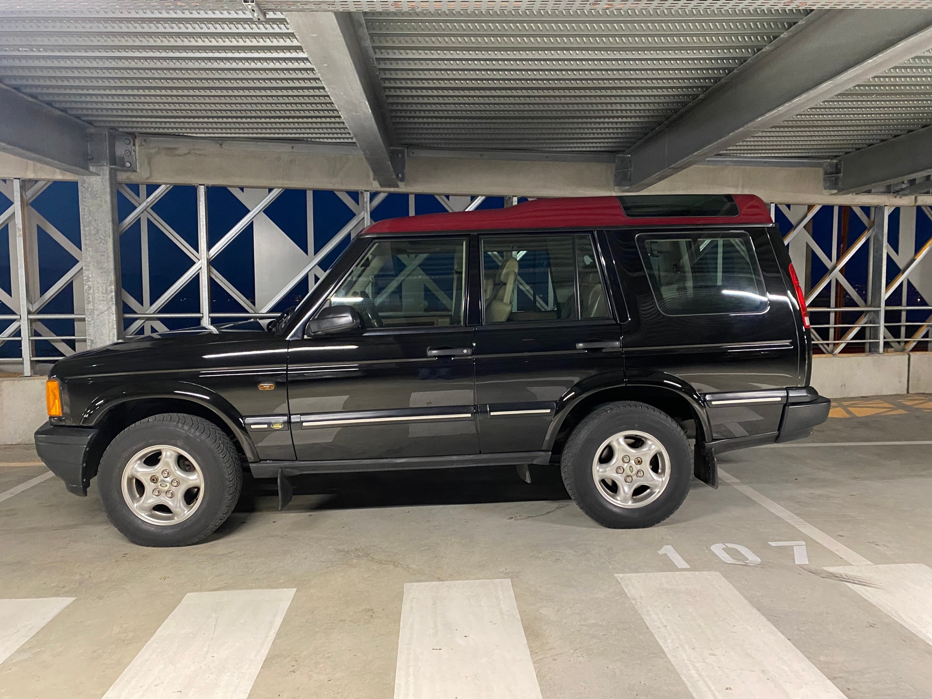 LAND ROVER 4.0 V8 ES-image-0