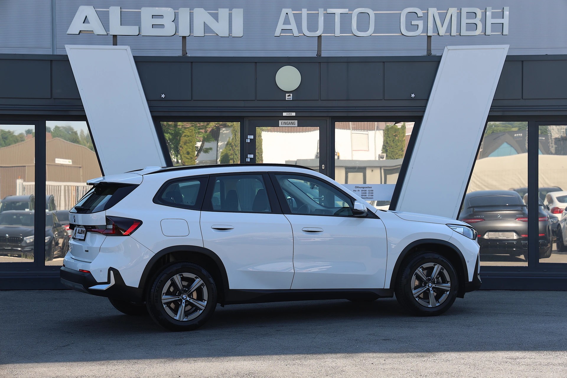 BMW X1 20d xDrive-image-2