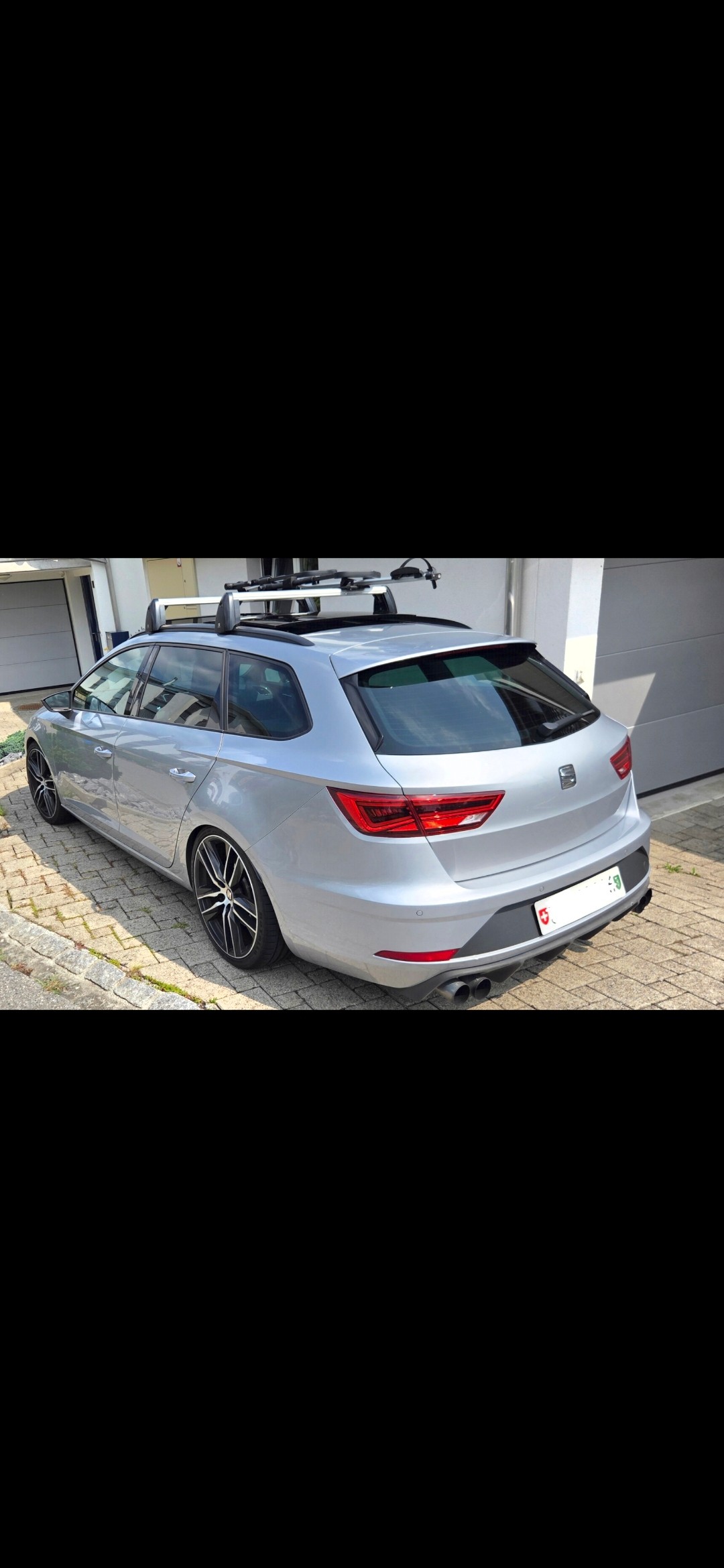 SEAT 2.0 TSI 300 Cupra 4Drive DSG-image-0