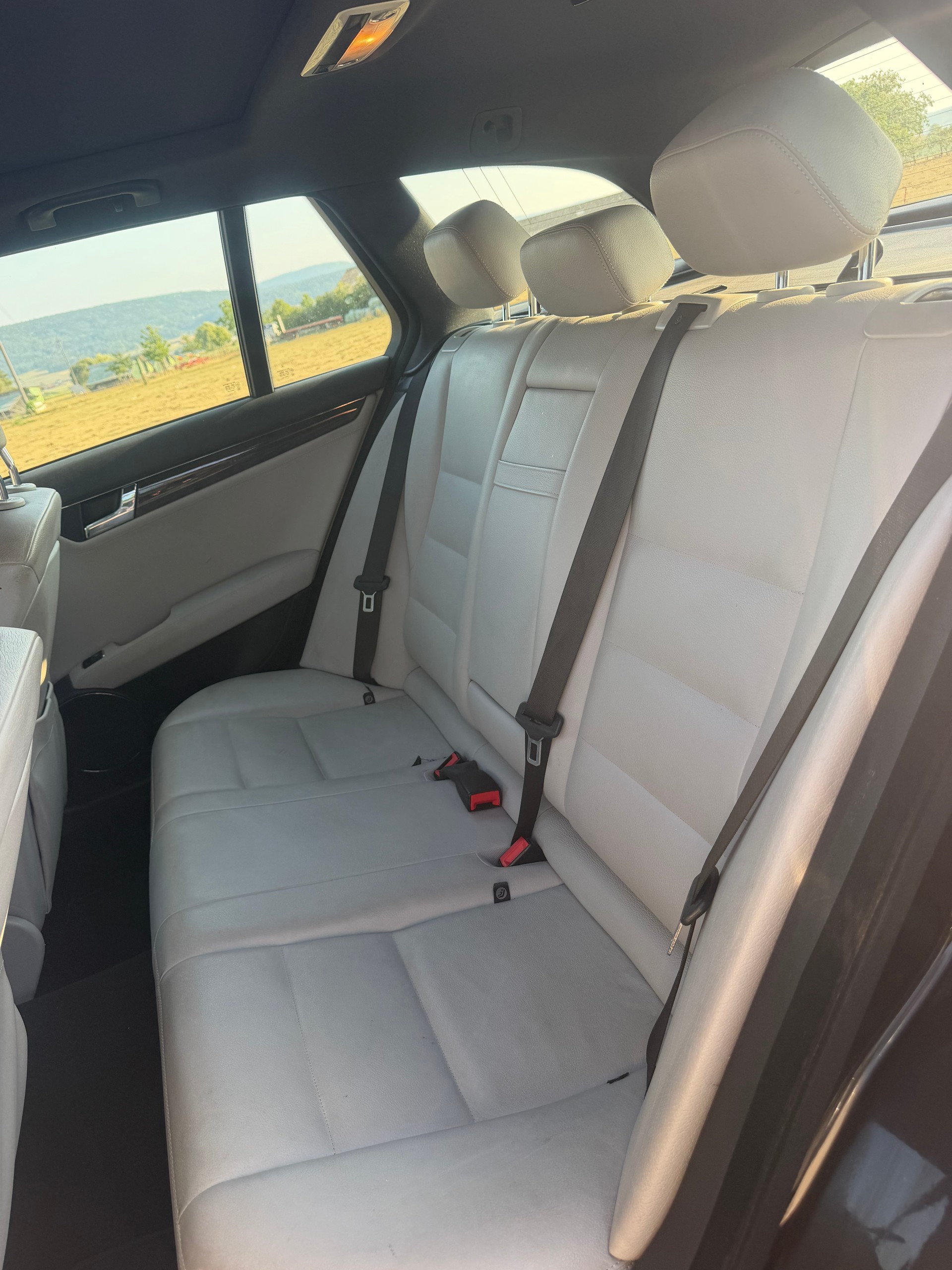 MERCEDES-BENZ C 350 CDI BlueEfficiency Elégance 4Matic 7G-Tronic-image-7
