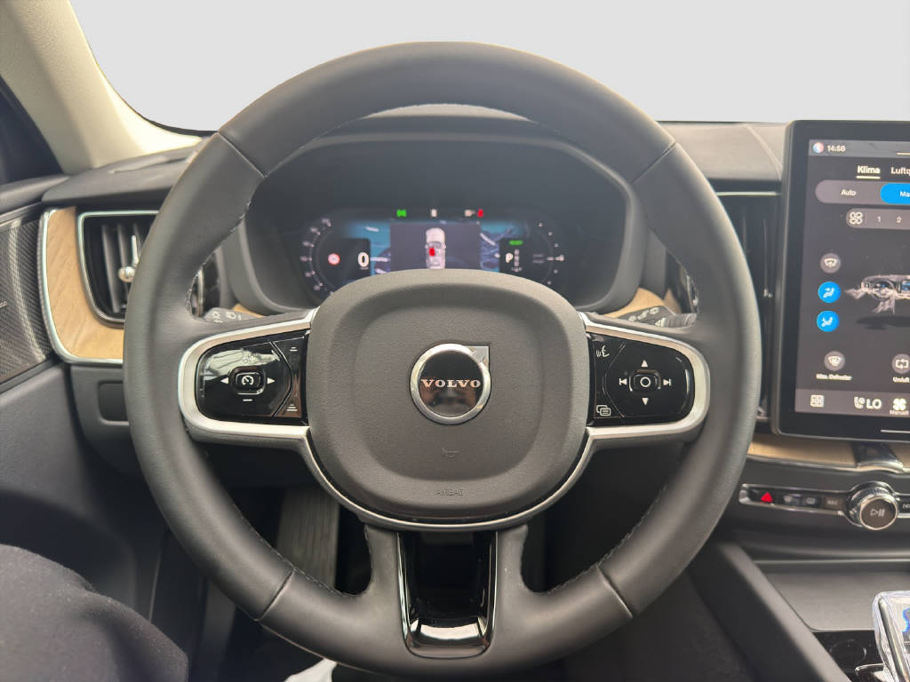 VOLVO XC60 2.0 T6 TE Plus Dark eAWD-image-8