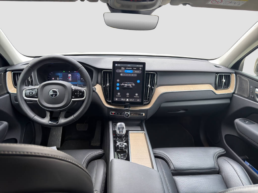 VOLVO XC60 2.0 T6 TE Plus Dark eAWD-image-10