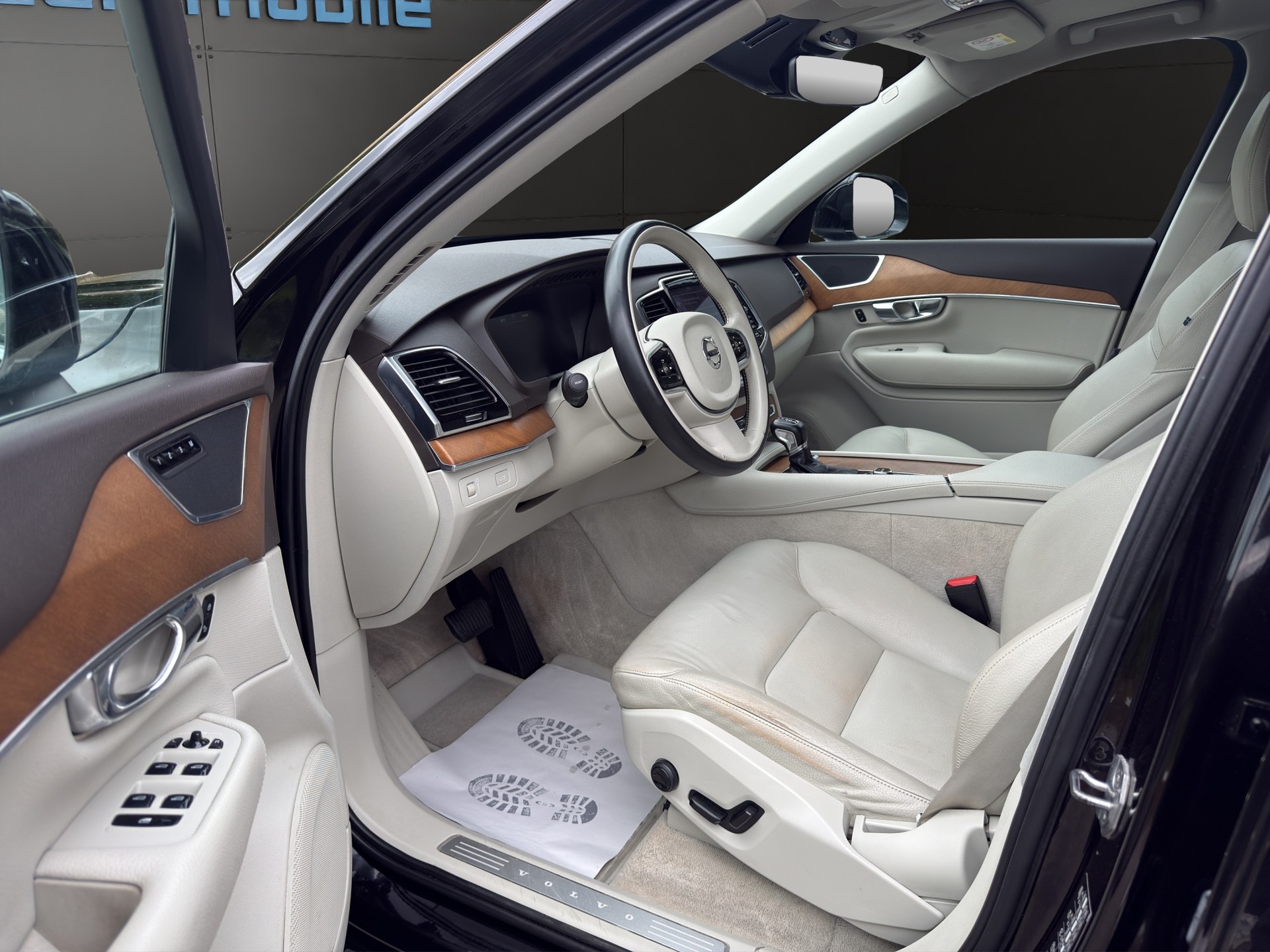 VOLVO VOLVO XC90 D5 AWD Inscription Geartronic-image-9
