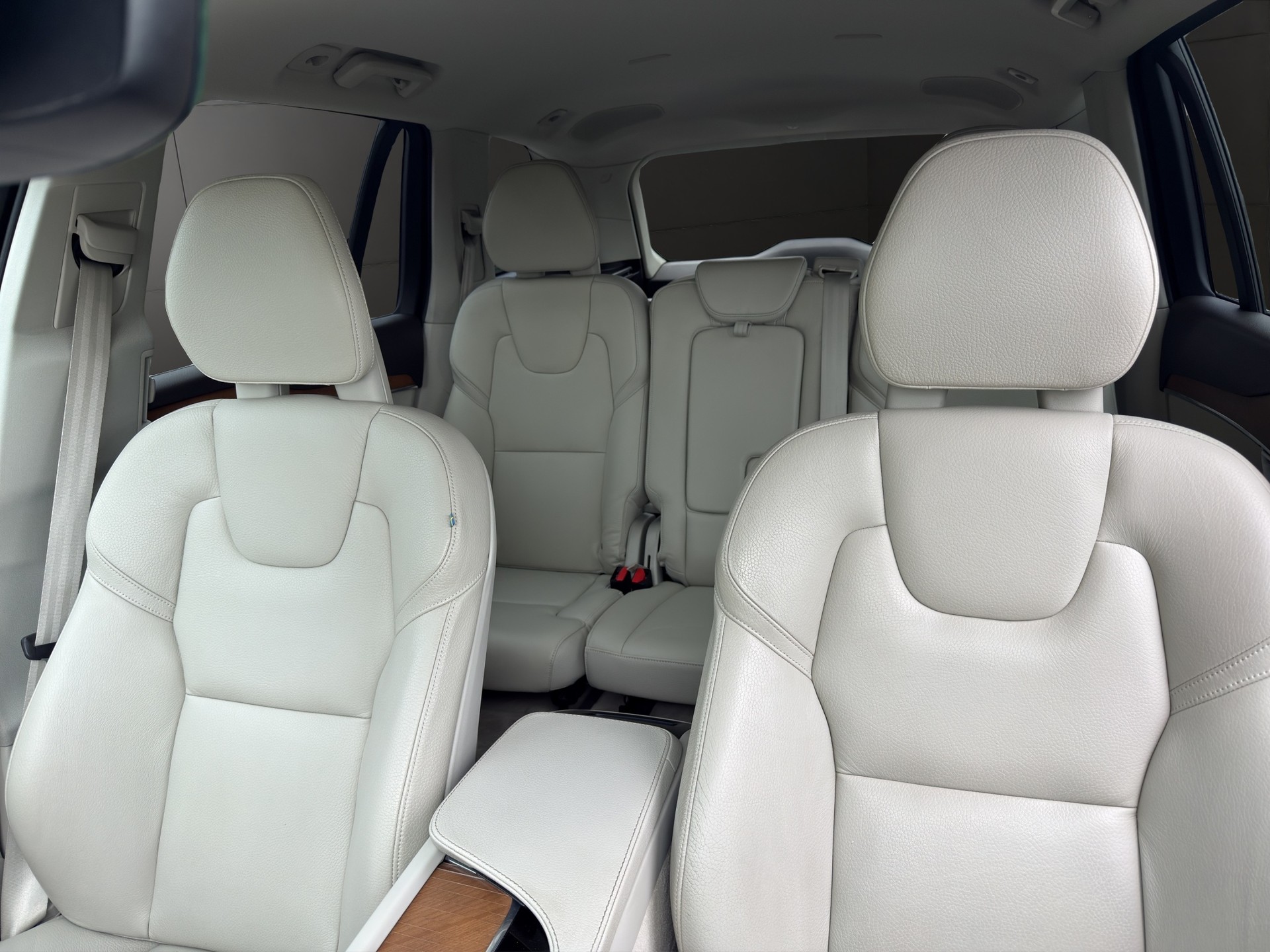VOLVO VOLVO XC90 D5 AWD Inscription Geartronic-image-14