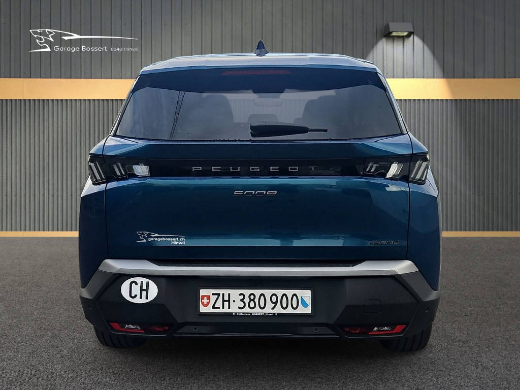 PEUGEOT 5008 1.2 mHY 145PS Allure Premium-image-5