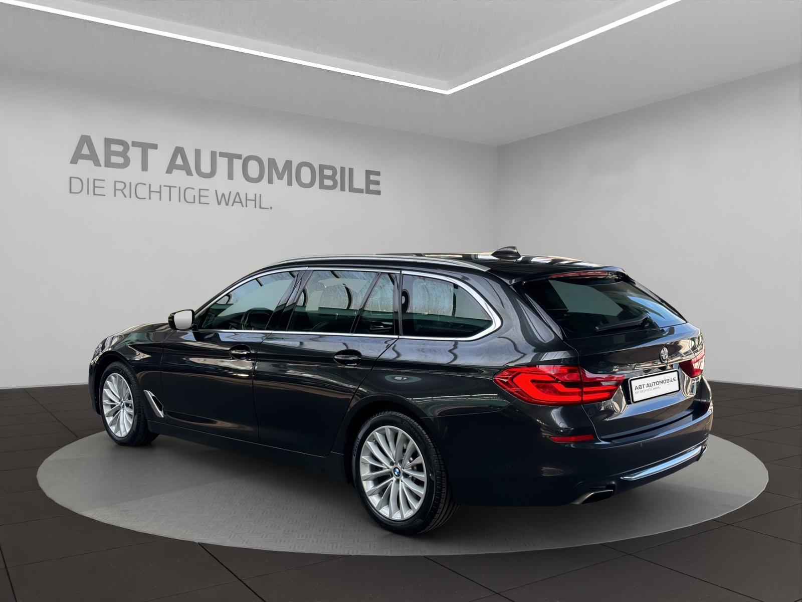 BMW 540i xDrive Touring-image-3