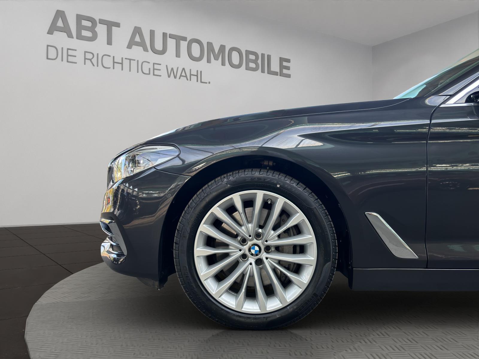 BMW 540i xDrive Touring-image-25