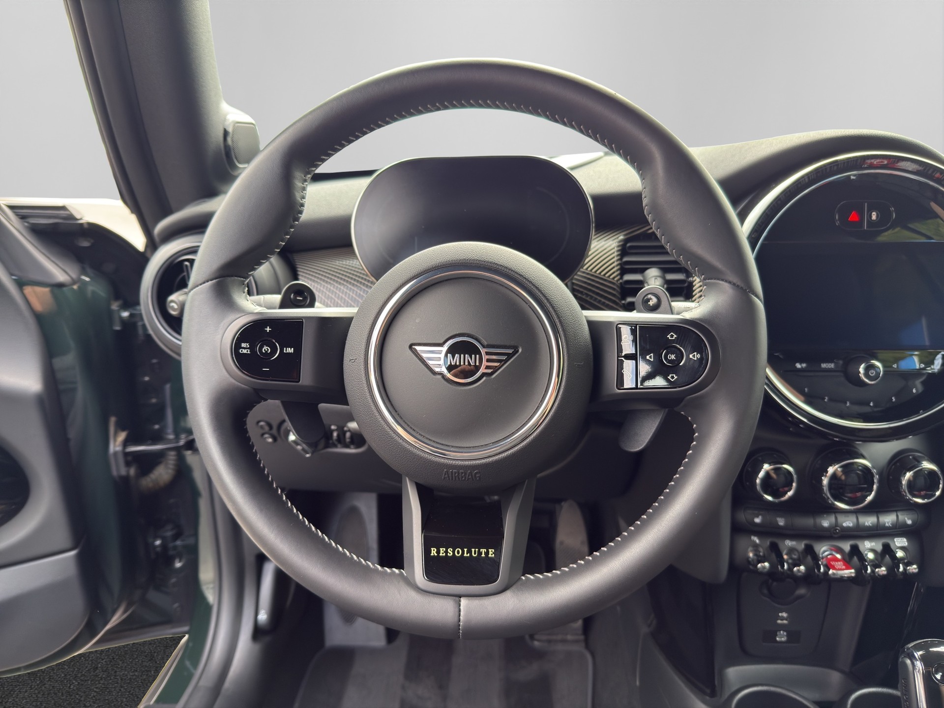 MINI Cooper S Cabriolet-image-11