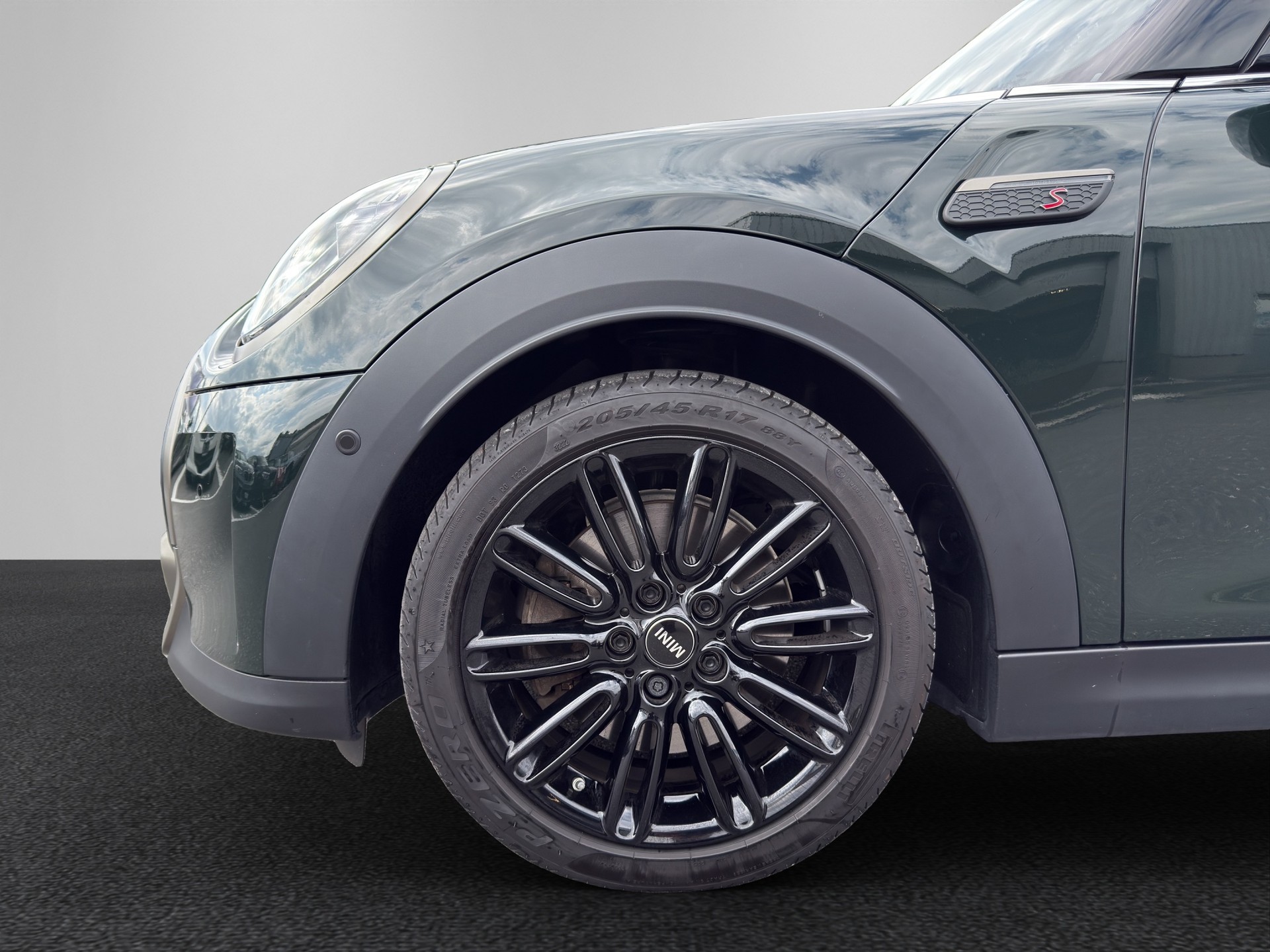 MINI Cooper S Cabriolet-image-8