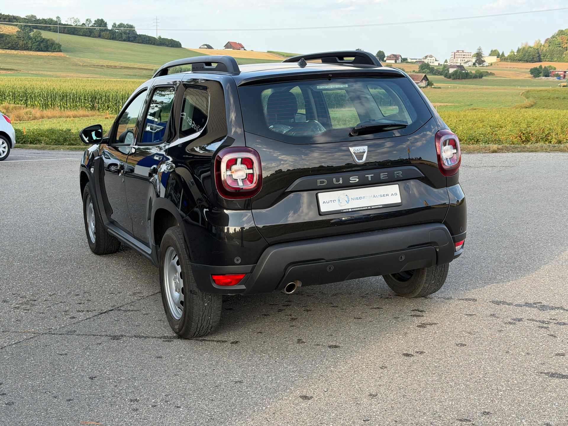 DACIA Duster TCe 130 Comfort 4x4-image-4