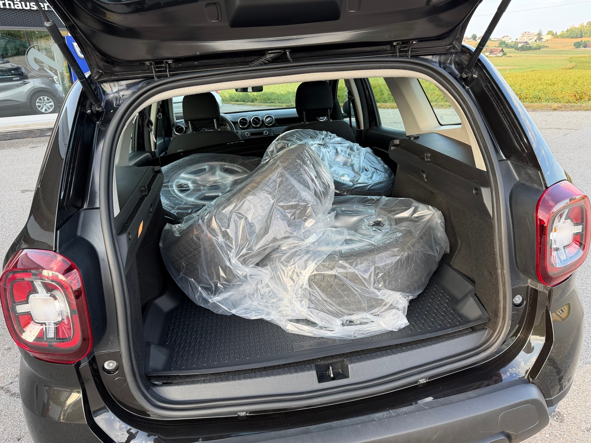 DACIA Duster TCe 130 Comfort 4x4-image-5