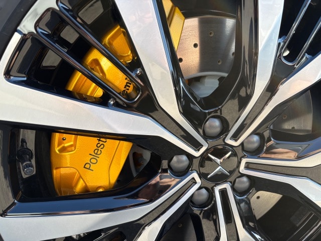 POLESTAR 2 Long Range Dual Motor Performance Plus-image-4